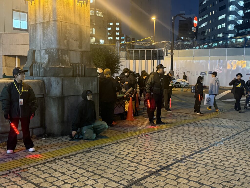 秋葉原・万世橋で警備実施